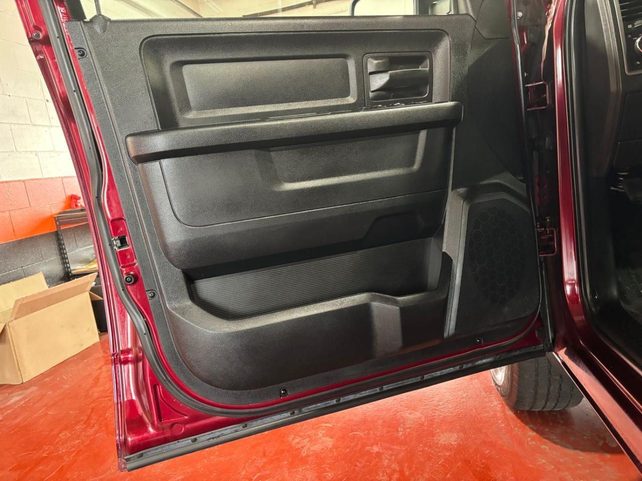 2017 Ram 1500 Express Crew Cab 4x4 5'7 Box Franklin OH