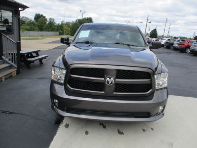 2017 Ram 1500 Express Quad Cab 4x4 6'4 Box