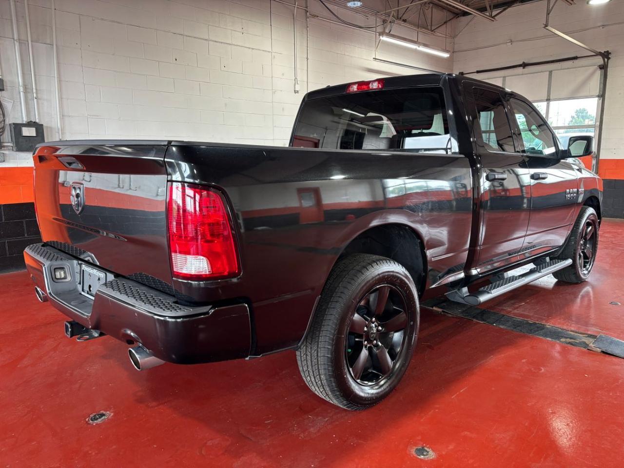 2017 Ram 1500 Express Quad Cab 4x4 6'4 Box Franklin OH