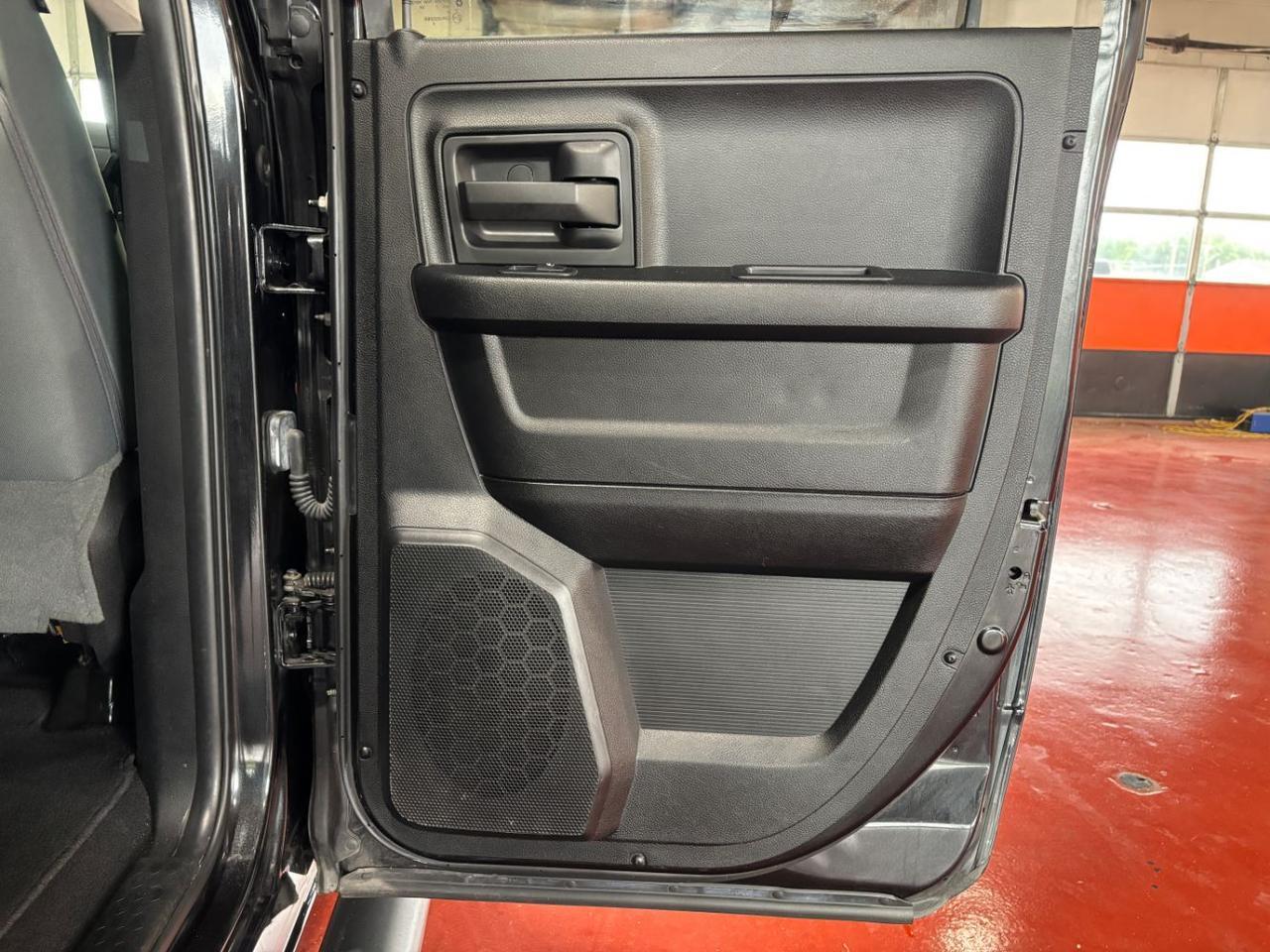 2017 Ram 1500 Express Quad Cab 4x4 6'4 Box Franklin OH