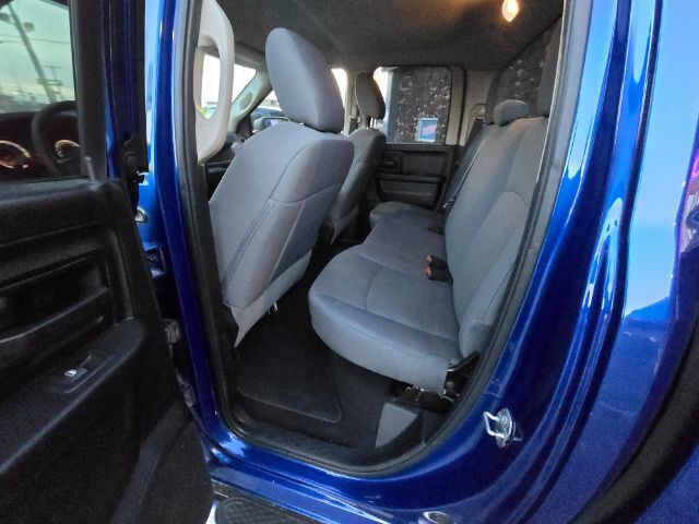 2017 Ram 1500 Express Quad Cab 4x4 6'4 Box Saint Joseph MO