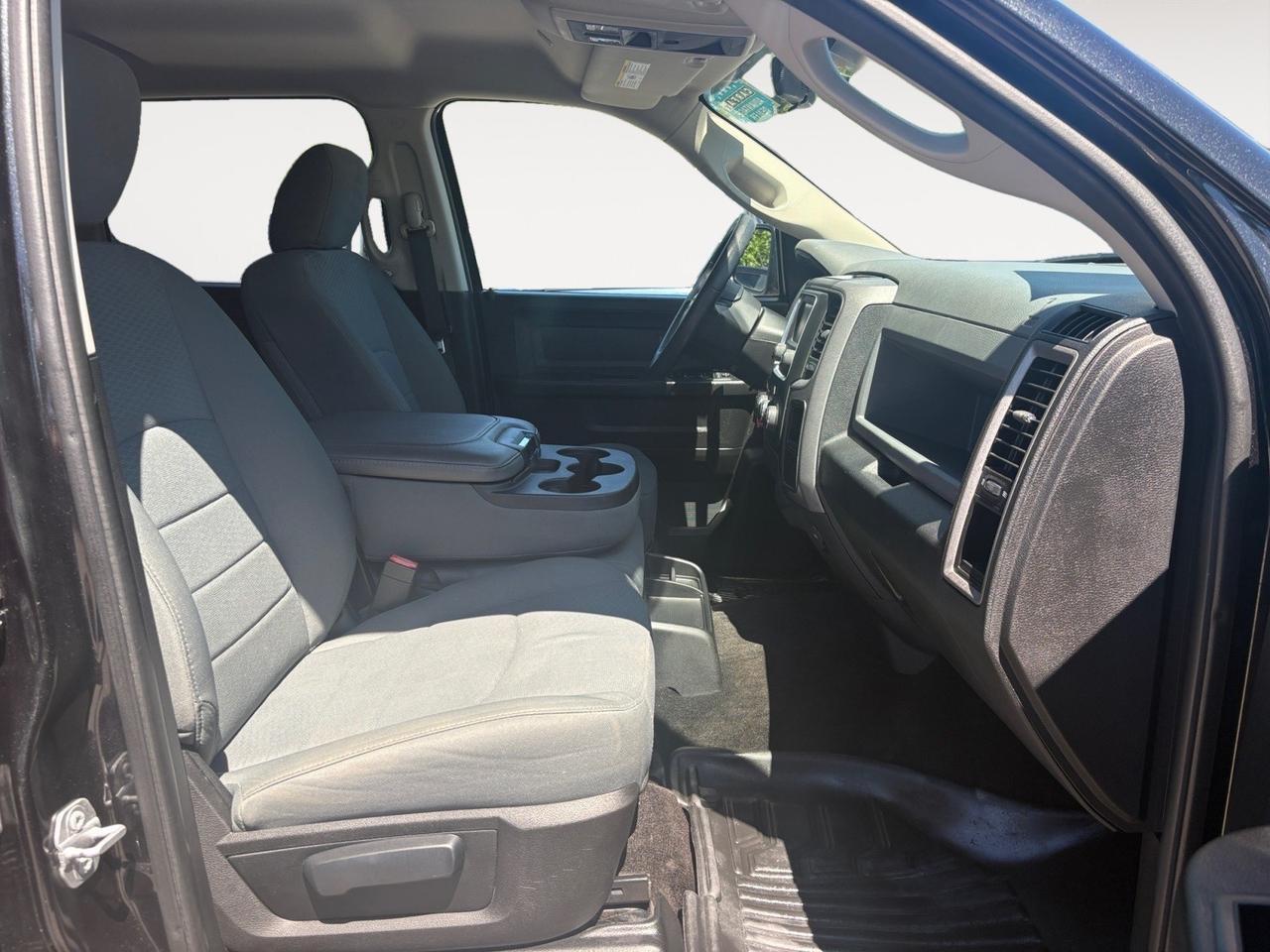 2017 Ram 1500 Express, TOW PACKAGE, KEYLESS ENTRY, BLUETOOTH, BED LINER, CLEAN CERTIFIED CARFAX, EXPRESS THE ROAD! Virginia Beach VA
