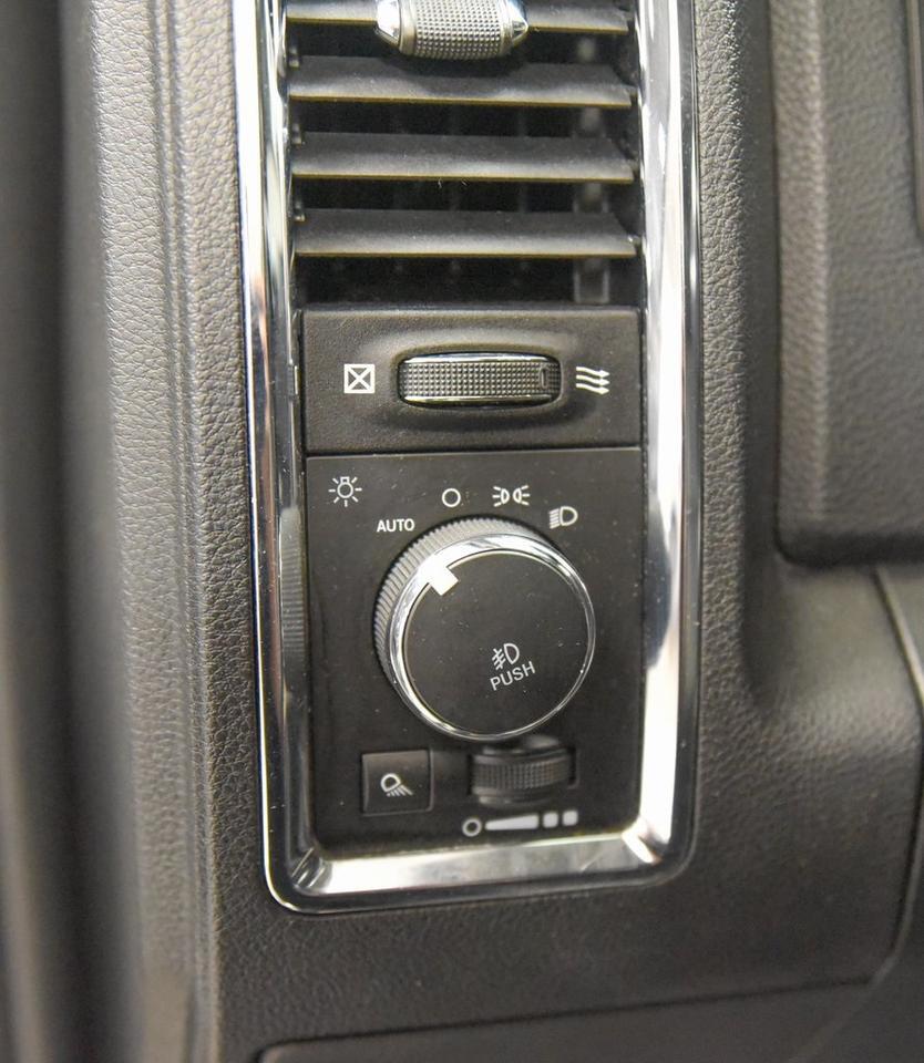 2017 Ram 1500 Laramie Akron OH