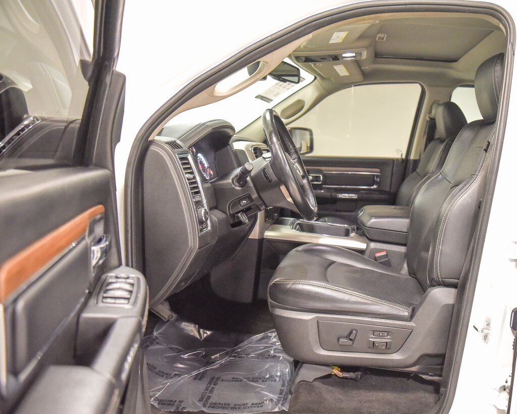 2017 Ram 1500 Laramie Akron OH