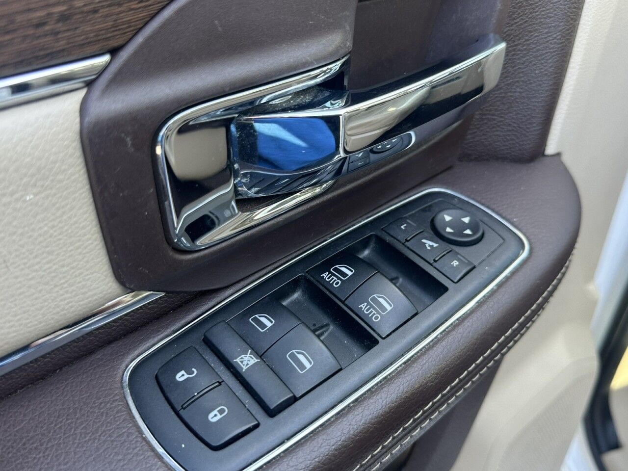 2017 Ram 1500 Laramie Charlton MA