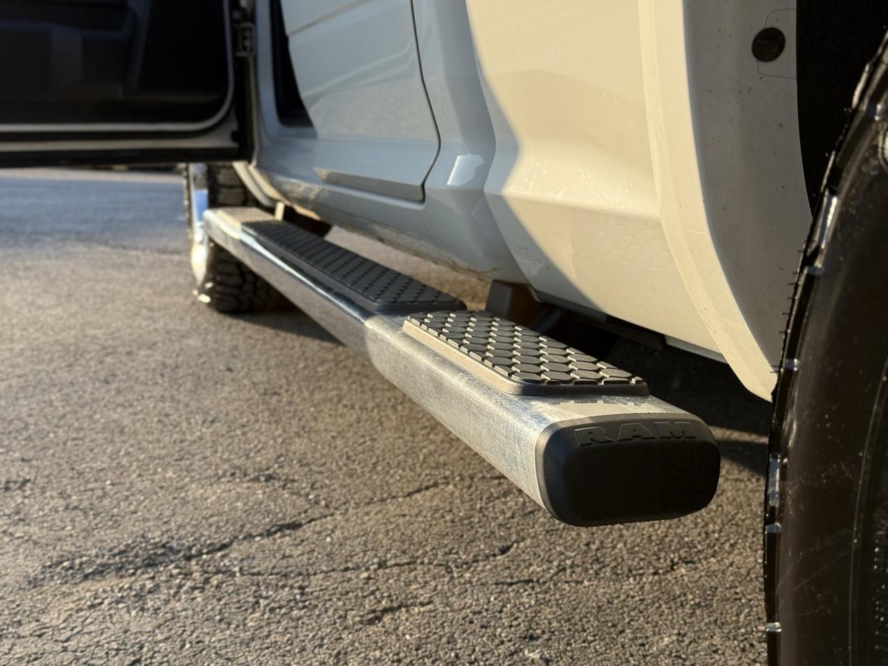 2017 Ram 1500 Laramie Crestwood KY