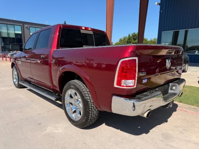 2017 Ram 1500 Laramie Crew Cab 4x2 5'7 Box