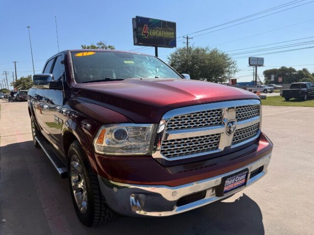 2017 Ram 1500 Laramie Crew Cab 4x2 5'7 Box
