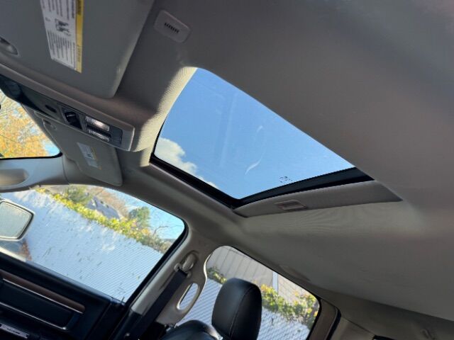 2017 Ram 1500 Laramie Crew Cab 4x4 5&apos;7 Box East Islip NY