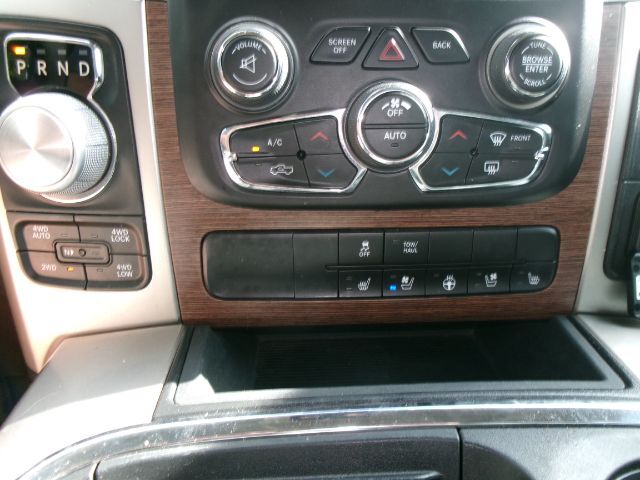 2017 Ram 1500 Laramie Crew Cab 4x4 5'7 Box Shreveport LA