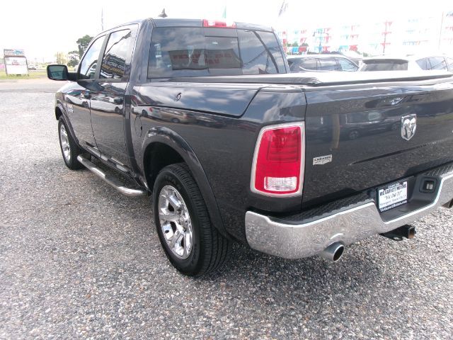 2017 Ram 1500 Laramie Crew Cab 4x4 5'7 Box Shreveport LA