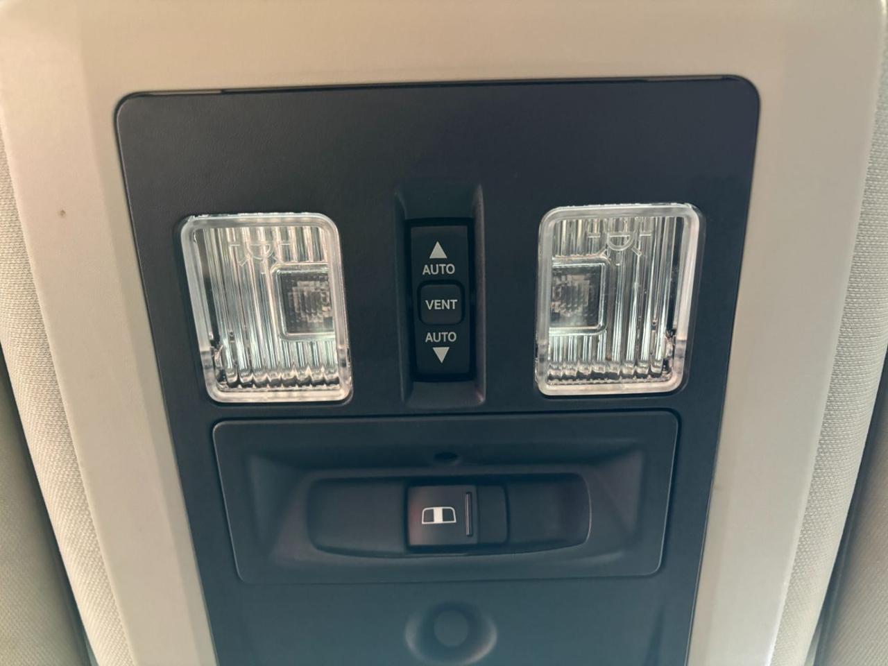 2017 Ram 1500 Laramie Crew Cab 4x4 6&apos;4 Box Franklin OH