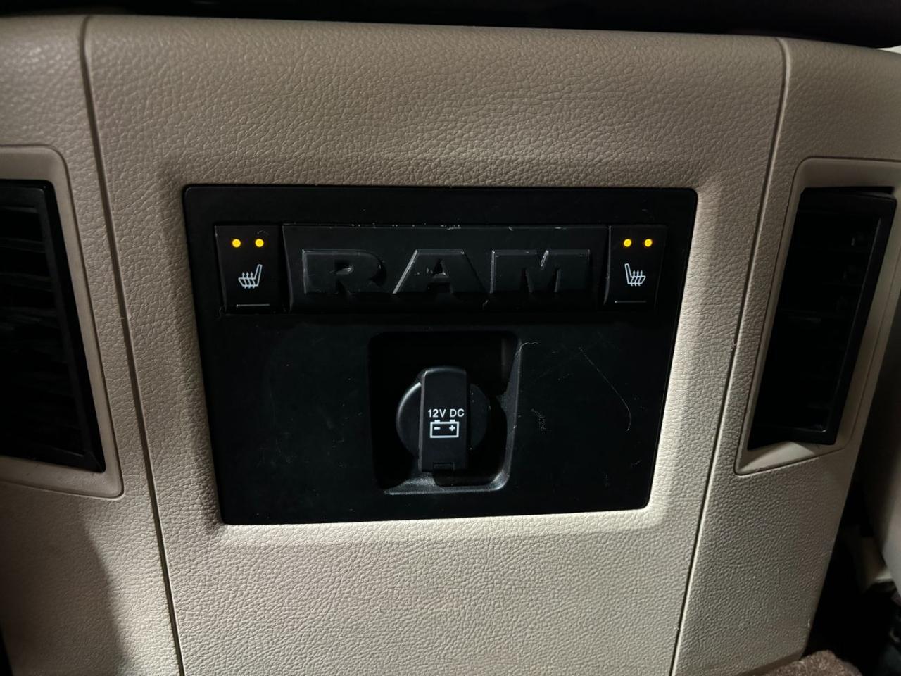 2017 Ram 1500 Laramie Crew Cab 4x4 6&apos;4 Box Franklin OH