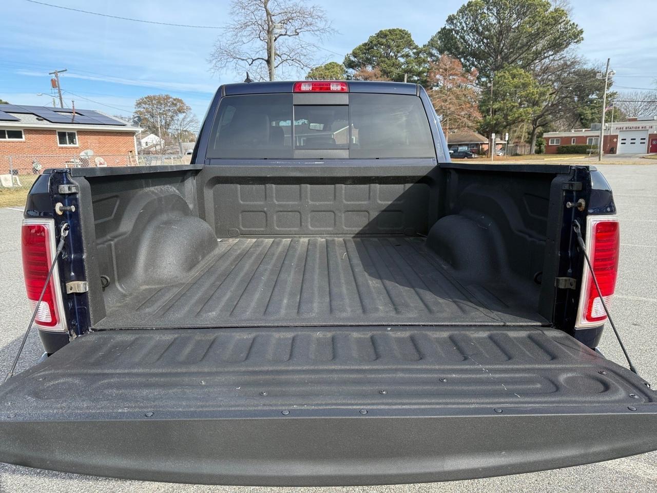 2017 Ram 1500 Laramie, HEATED AND VENTILATED SEATS, HEATED STEERING WHEEL, SUNROOF, HEATED REAR SEATS, ALPINE SPEAKERS, POWER SLIDING REAR WINDOW, NAVIGATION, REMOTE START, ONLY 1 OWNER, CLEAN CARFAX! Norfolk VA