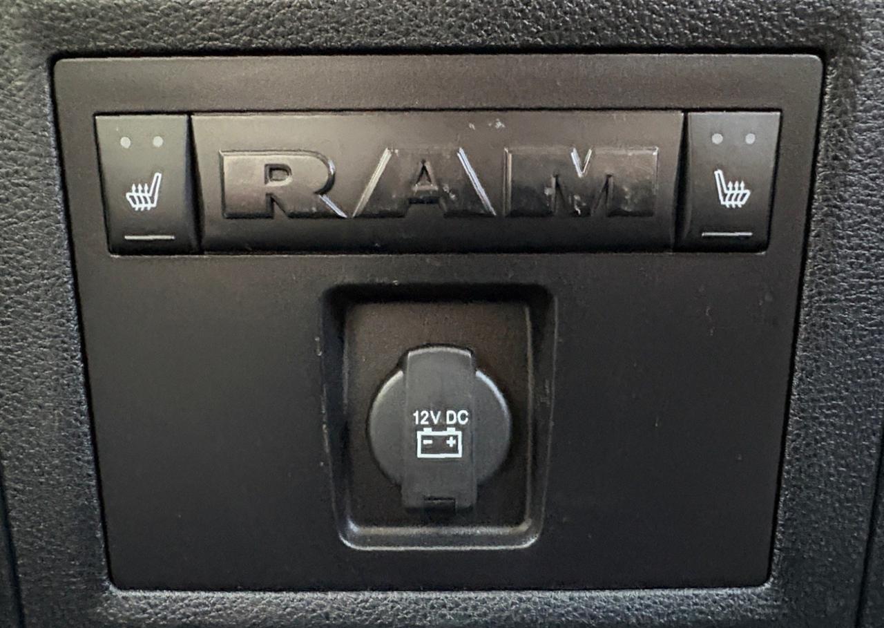 2017 Ram 1500 Laramie, TOW PACKAGE, SUNROOF, RAM BOX CARGO, REMOTE START, UCONNECT BLUETOOTH, HEATED & VENTILATED SEATS, HEATED REAR SEATS, NAVIGATION, REAR POWER SLIDING WINDOW, ONLY 89K MILES, THIS RAM IS READY TO BE IN YOUR DRIVEWAY! Virginia Beach VA