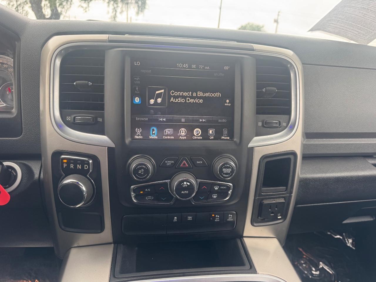 2017 Ram 1500 Lone Star Crew Cab 4x2 5'7 Box Austin TX