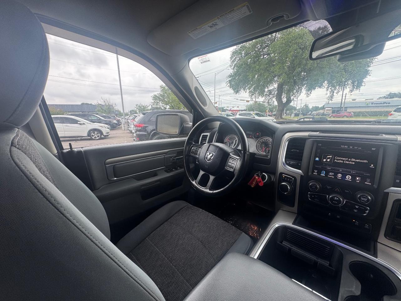 2017 Ram 1500 Lone Star Crew Cab 4x2 5'7 Box Austin TX