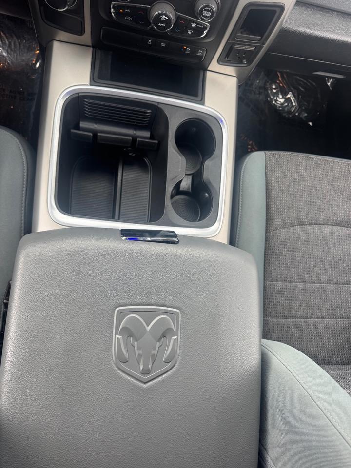 2017 Ram 1500 Lone Star Crew Cab 4x2 5'7 Box Austin TX