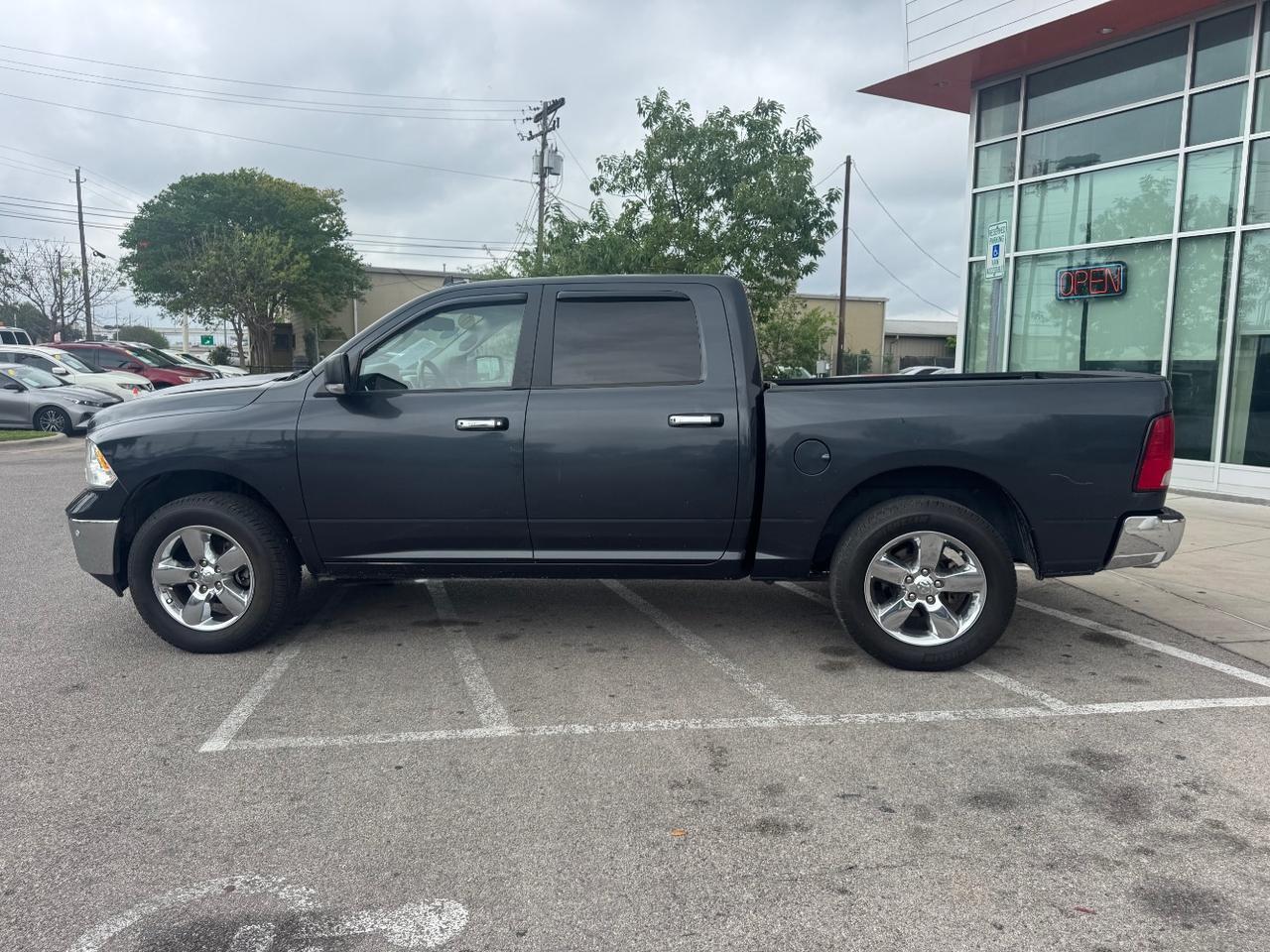 2017 Ram 1500 Lone Star Crew Cab 4x2 5'7 Box Austin TX