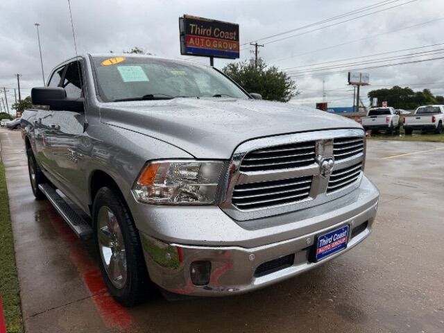 2017 Ram 1500 Lone Star Crew Cab 4x2 5'7 Box