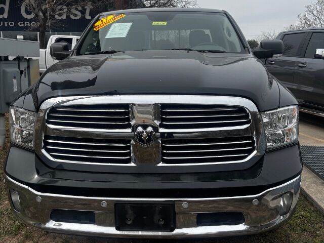 2017 Ram 1500 Lone Star Crew Cab 4x2 5'7 Box