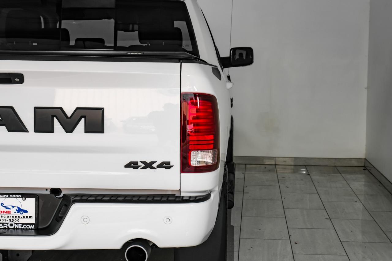 2017 Ram 1500 NIGHT EDITION CREW CAB 4WD 5.7L HEMI AUTOMATIC REAR CAMERA KEYLESS START TOW HITCH RUNNING BOARDS Carrollton TX