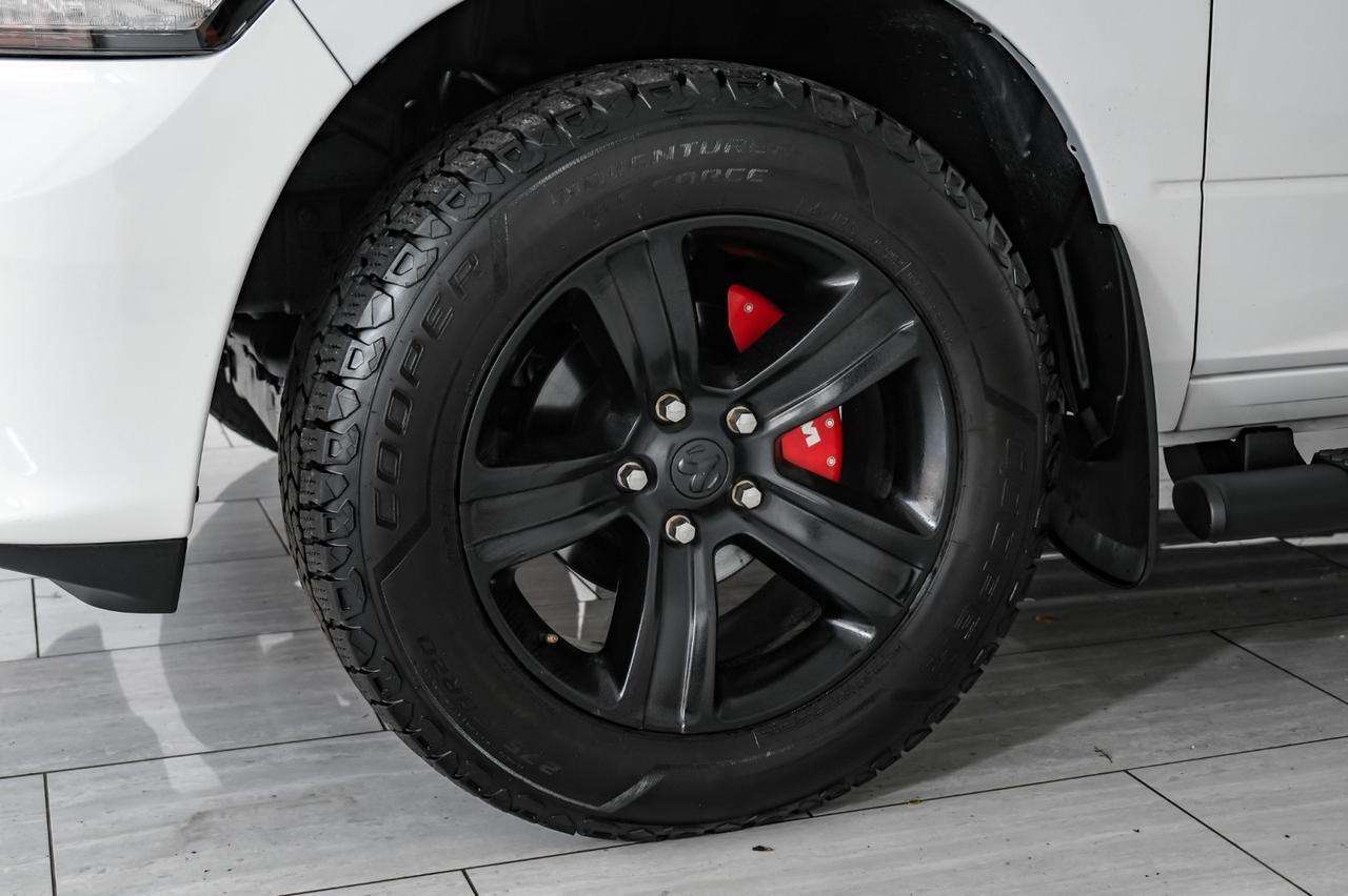 2017 Ram 1500 NIGHT EDITION CREW CAB 4WD 5.7L HEMI AUTOMATIC REAR CAMERA KEYLESS START TOW HITCH RUNNING BOARDS Carrollton TX