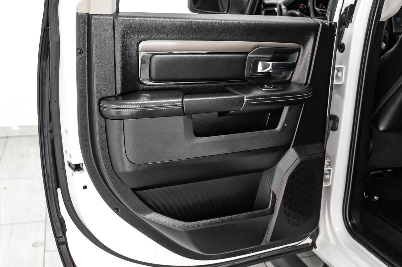 2017 Ram 1500 NIGHT EDITION CREW CAB 4WD 5.7L HEMI AUTOMATIC REAR CAMERA KEYLESS START TOW HITCH RUNNING BOARDS Carrollton TX