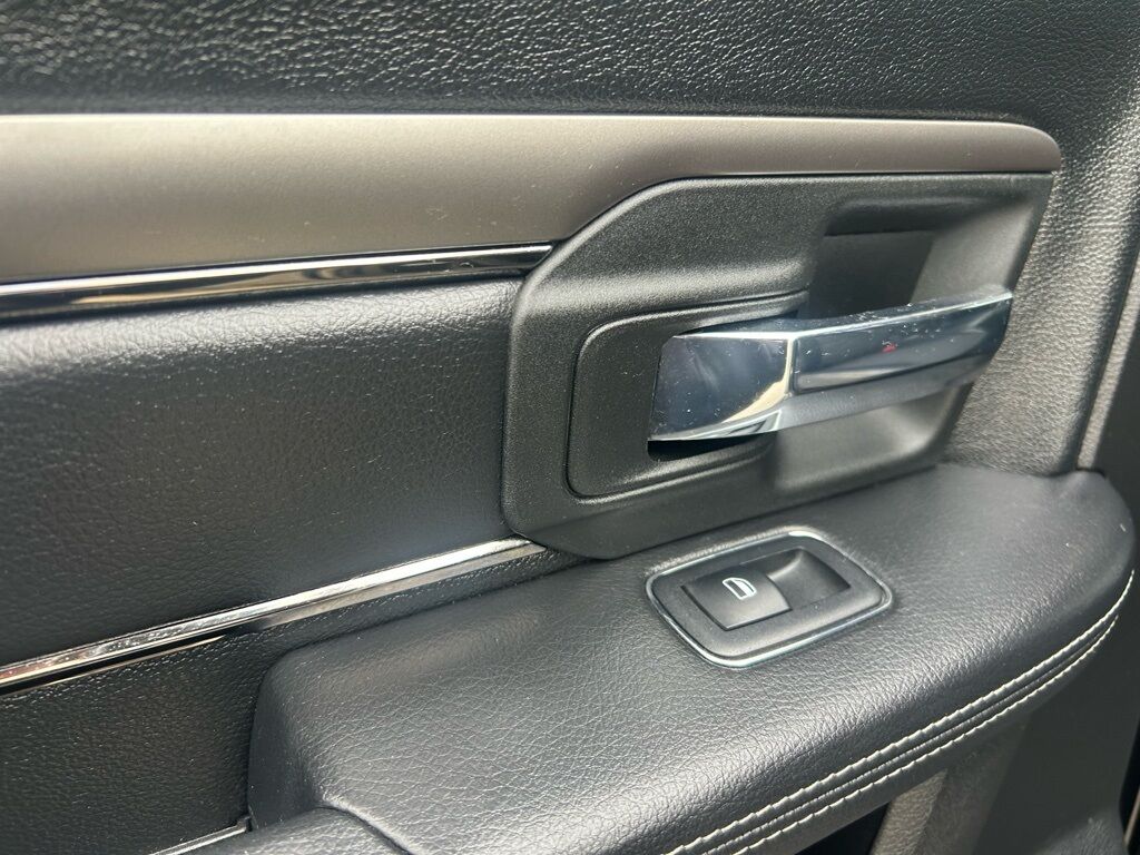 2017 Ram 1500 Night Crestwood KY