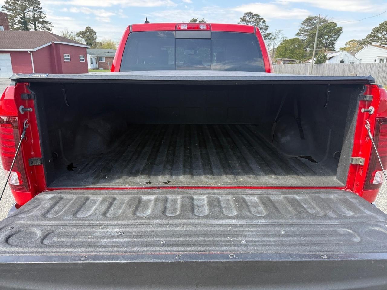 2017 Ram 1500 Night, HEATED SEATS, HEATED STEERING WHEEL, TONNEAU COVER, BACKUP CAMERA, POWER/HEATED MIRRORS, POWER FOLDING MIRRORS, POWER SLIDING REAR WINDOW, BLUETOOTH, REMOTE KEYLESS ENTRY, BED LINER, TOW PACKAGE, CLEAN CARFAX! Norfolk VA