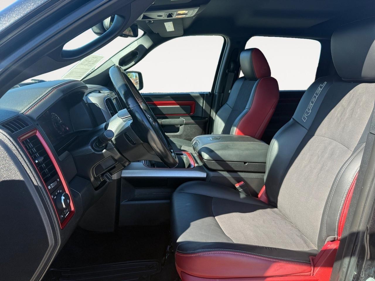 2017 Ram 1500 Rebel, RAM BOXES, TOW PACKAGE, SLIDING REAR WINDOW, BACKUP CAMERA, POWER FOLDING MIRRORS, ALL WEATHER FLOOR MATS, KEYLESS START, ONLY 1 OWNER, TRUCKS THIS CLEAN DONT LAST LONG!