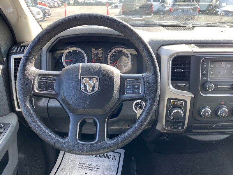 2017 Ram 1500 SLT