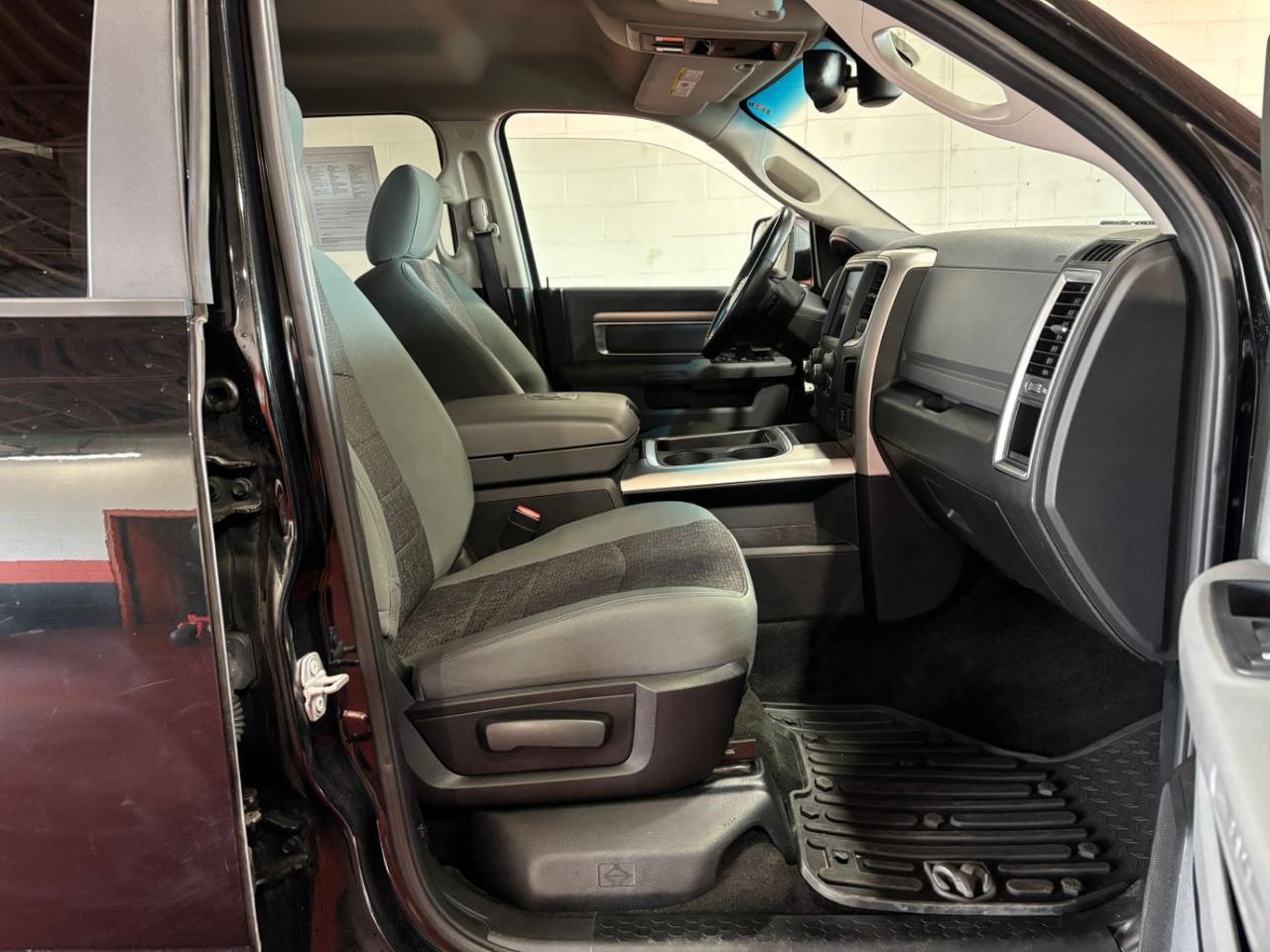2017 Ram 1500 SLT Franklin OH