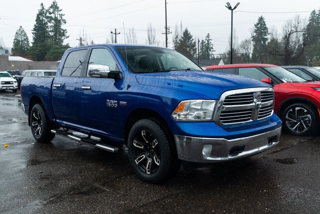 2017 Ram 1500 SLT