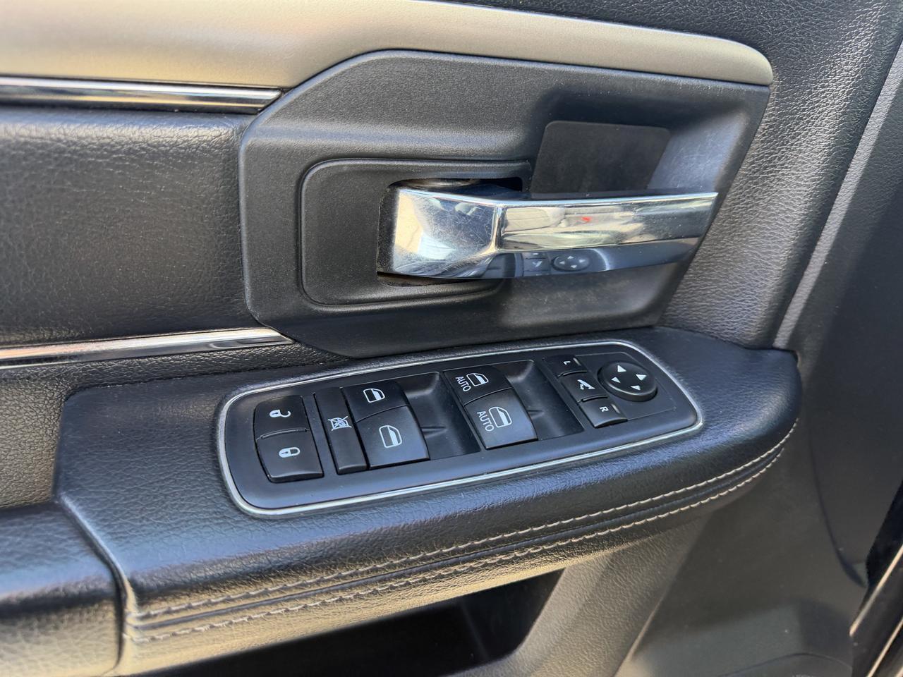 2017 Ram 1500 Sport | HEMI V8 | Brilliant Black | NAV | Heated Seats Steering Wheel | 20IN Polished Wheels Redwater AB