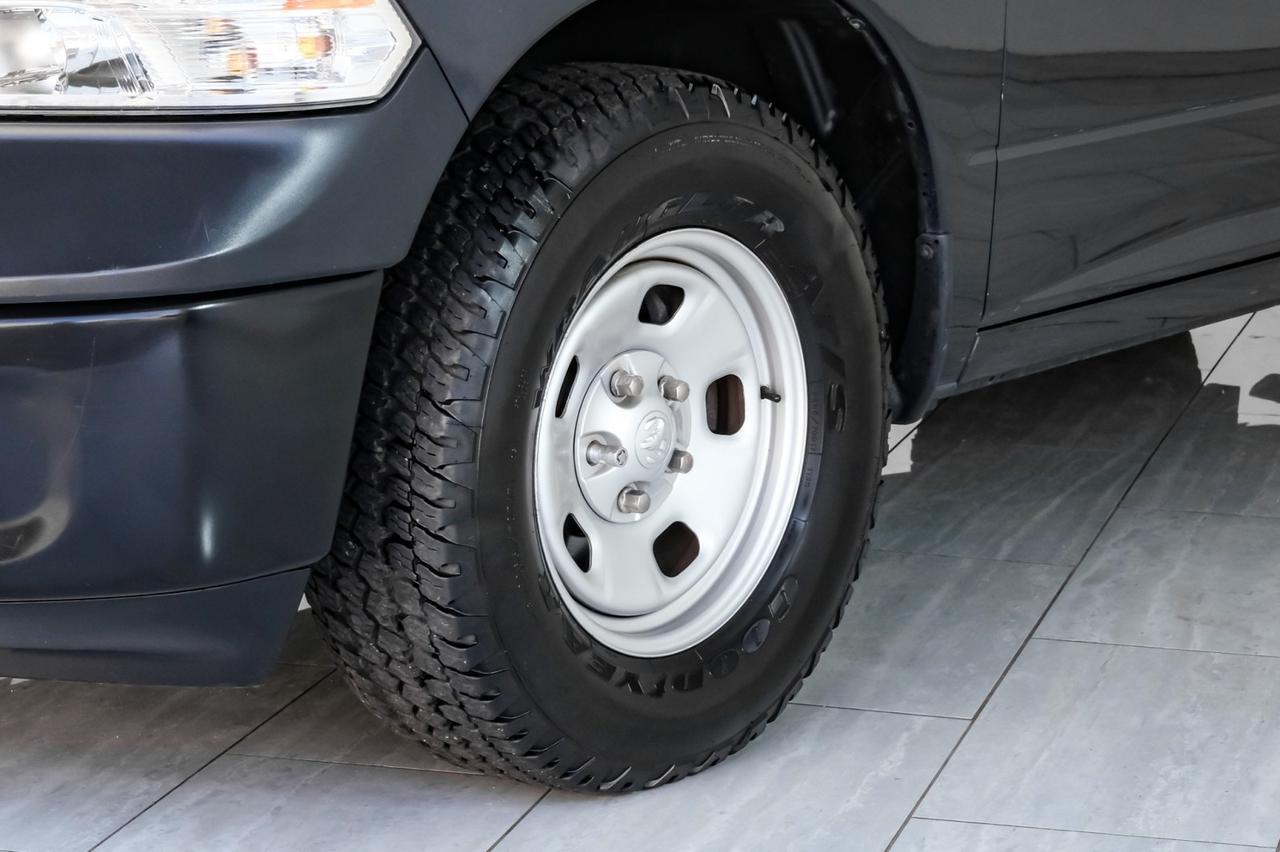 2017 Ram 1500 TRADESMAN REGULAR CAB AUTOMATIC VINYL SEATS CRUISE CONTROL TOW H Carrollton TX