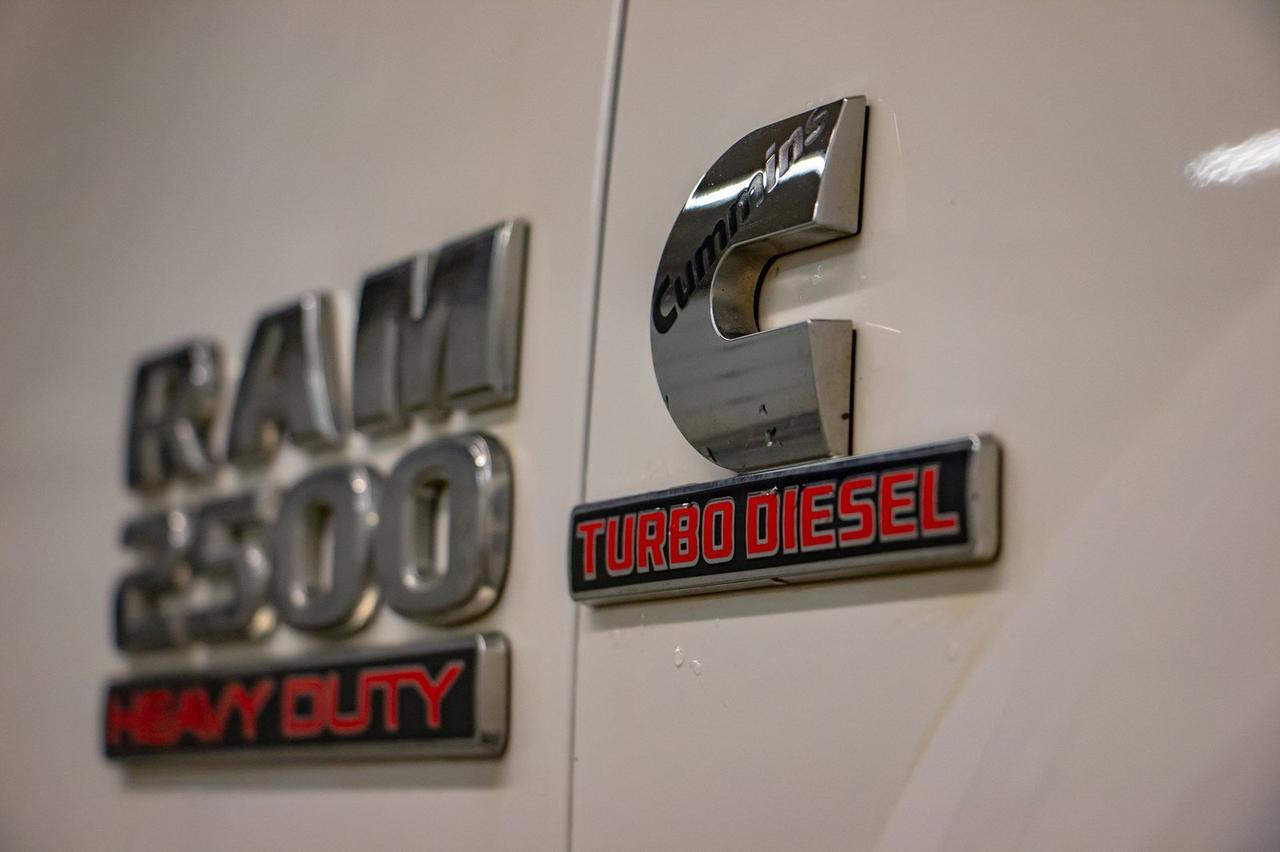 2017 Ram 2500 4x4 Crew Cab Laramie Diesel Leather Roof Red Deer AB