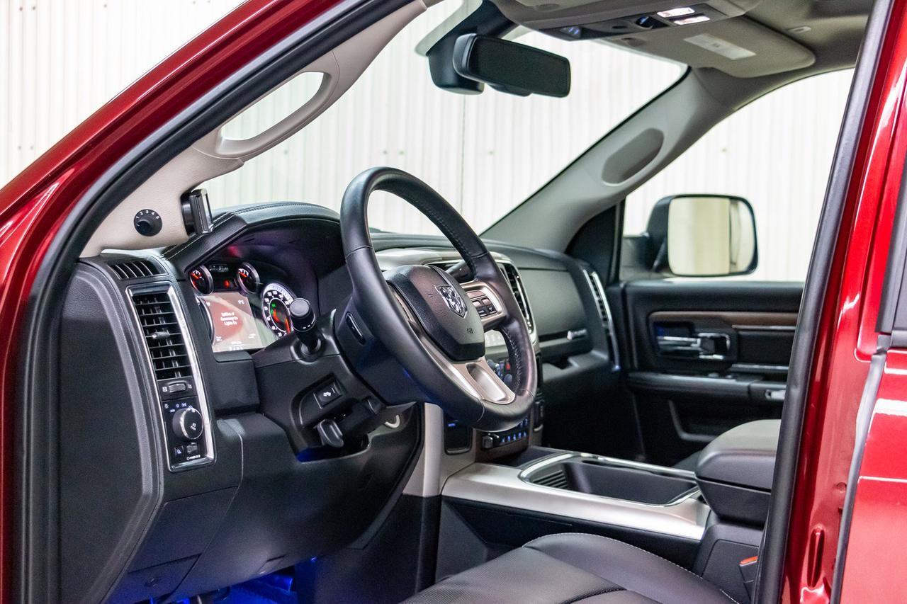 2017 Ram 2500 4x4 Crew Cab Laramie Level Kit Leather Roof Nav Red Deer AB