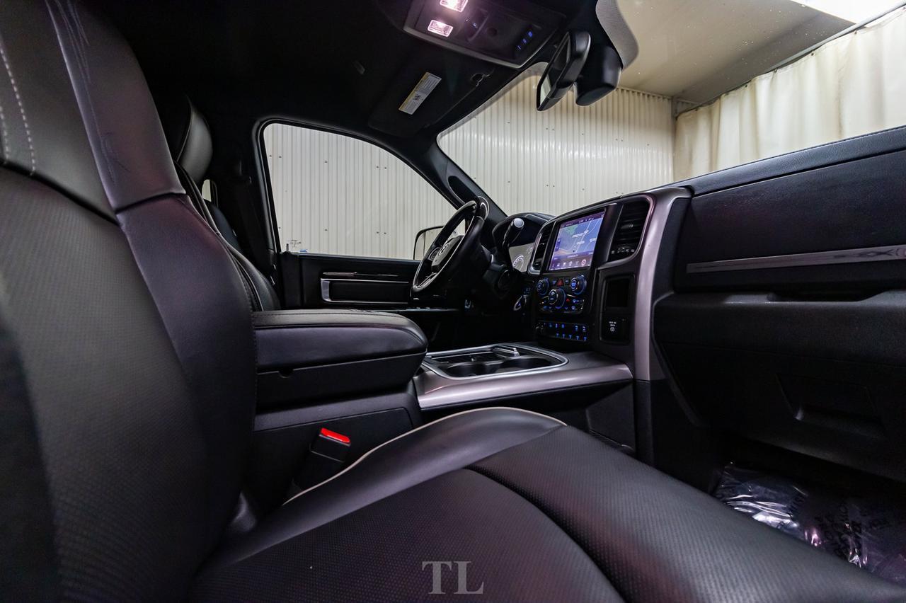 2017 Ram 2500 4x4 Crew Cab Limited Longbox HEMI Leather Nav BCam Red Deer AB