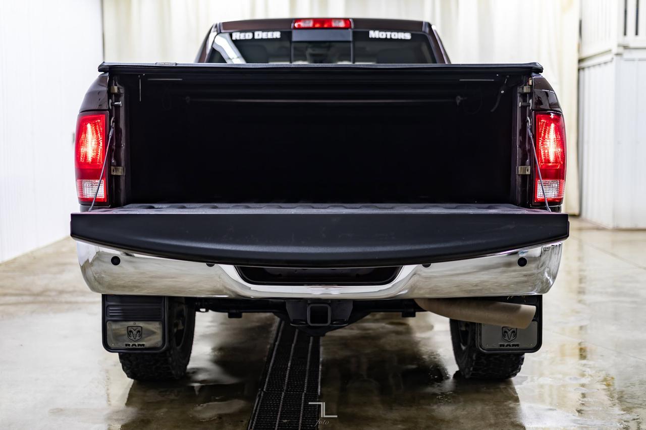 2017 Ram 2500 4x4 Crew Cab SLT Diesel Roof BCam Red Deer AB