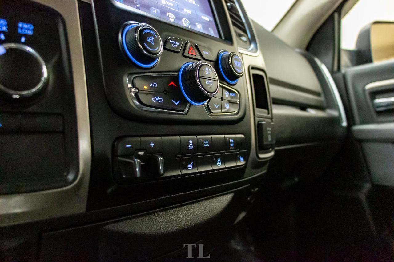 2017 Ram 2500 4x4 Crew Cab SLT HEMI BCam Red Deer AB