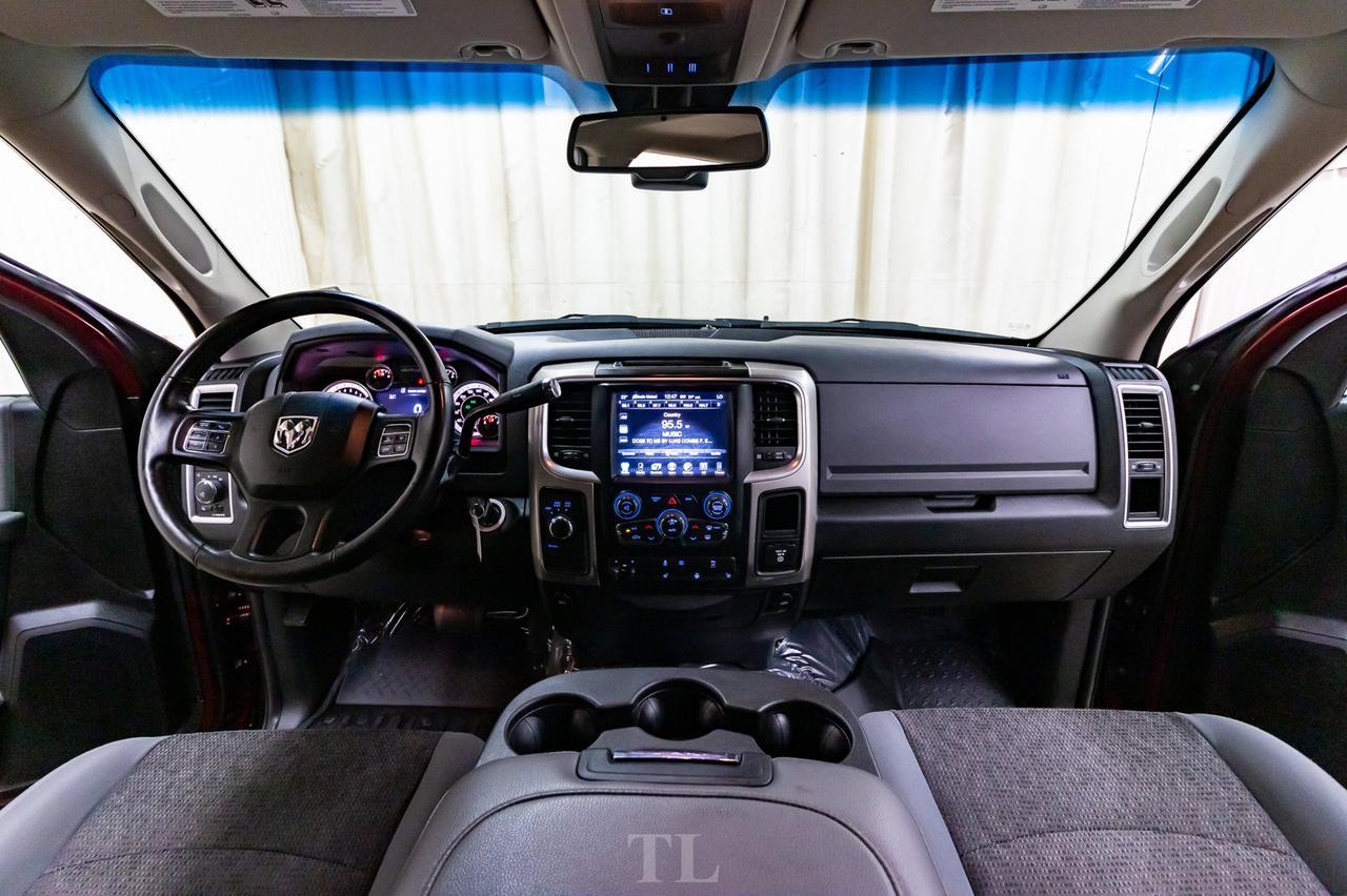 2017 Ram 2500 4x4 Crew Cab SLT HEMI BCam Red Deer AB