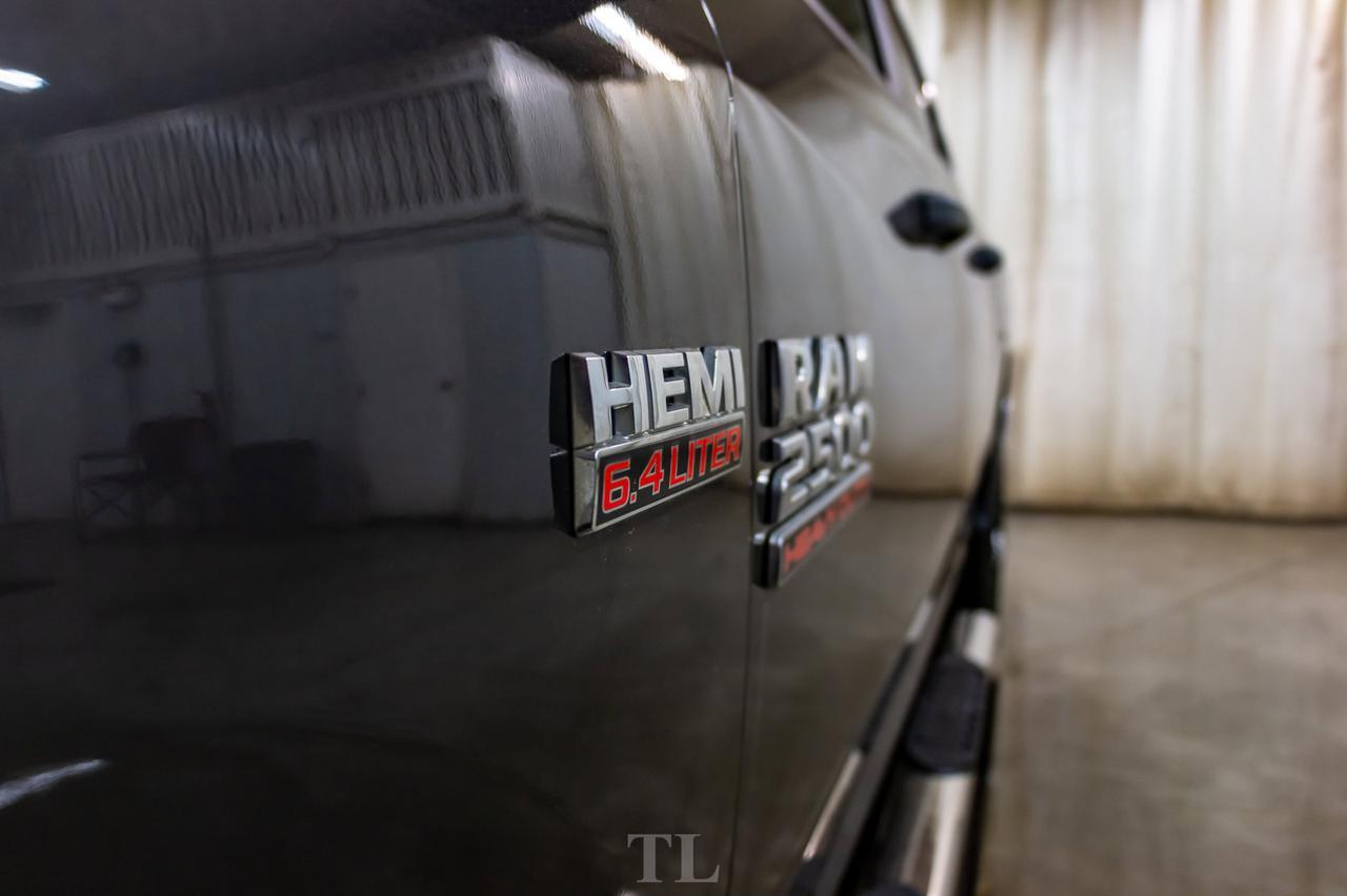 2017 Ram 2500 4x4 Crew Cab SLT HEMI Bcam Red Deer AB