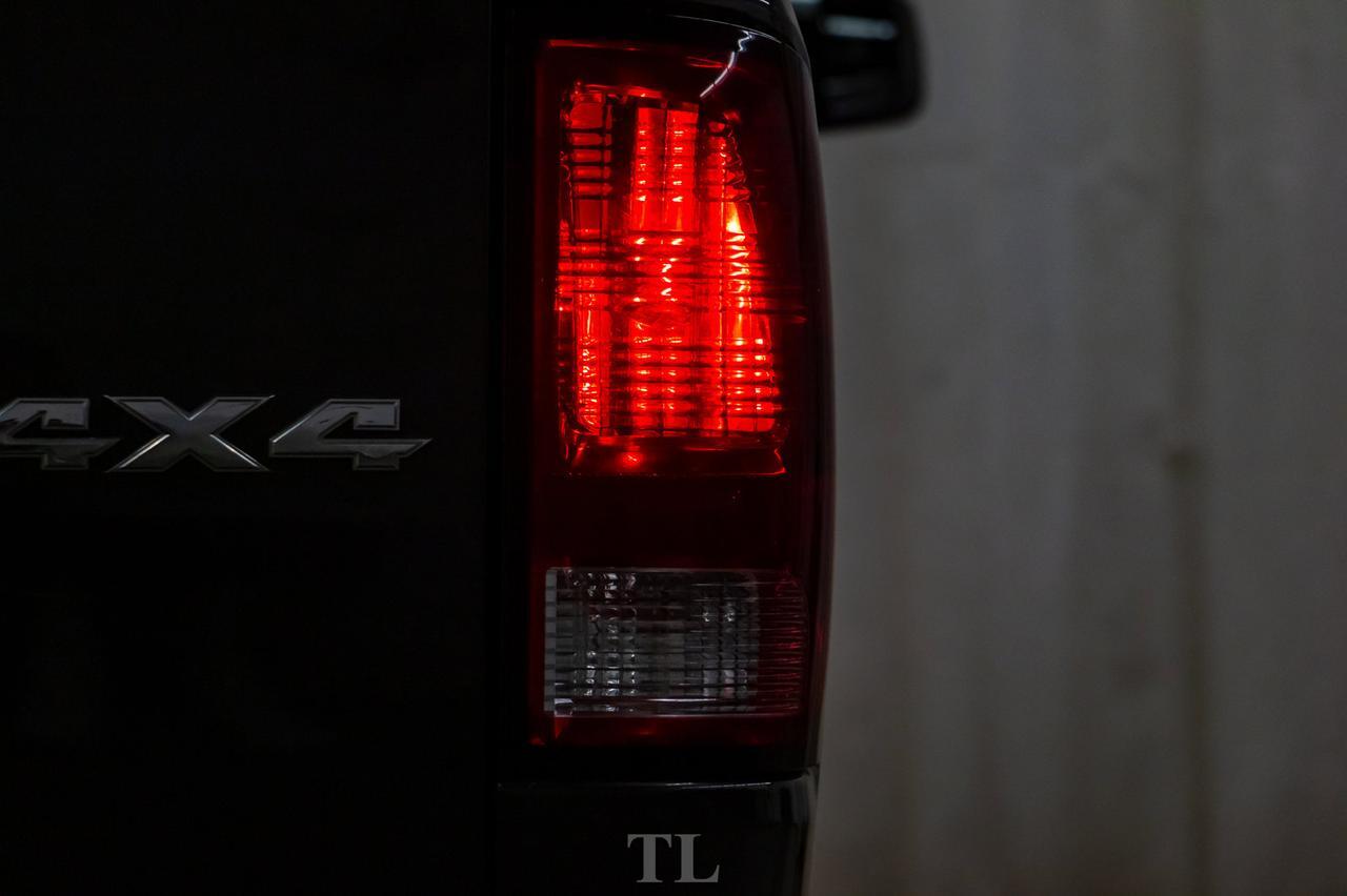 2017 Ram 2500 4x4 Crew Cab SLT HEMI Bcam Red Deer AB