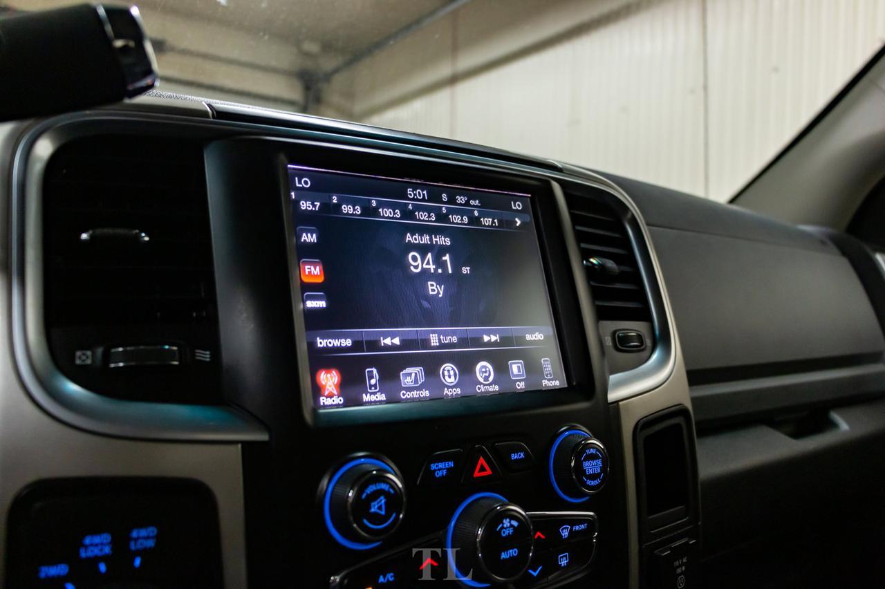 2017 Ram 2500 4x4 Crew Cab SLT HEMI Bcam Red Deer AB