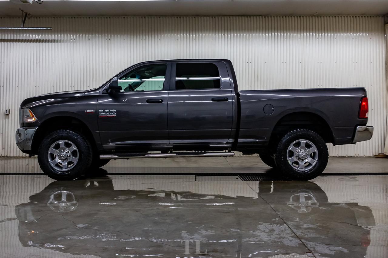 2017 Ram 2500 4x4 Crew Cab SLT HEMI Bcam Red Deer AB