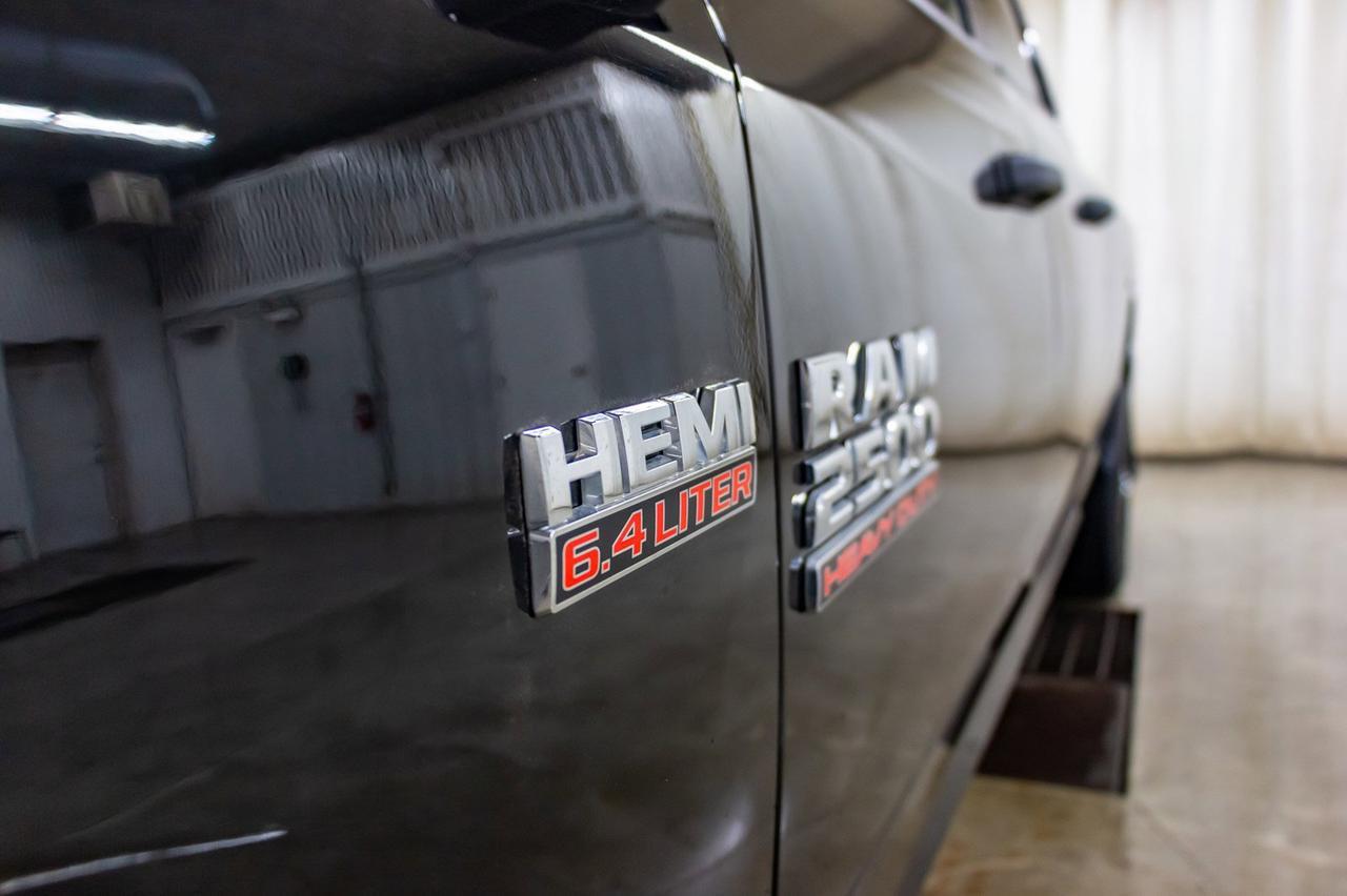 2017 Ram 2500 4x4 Crew Cab SLT LWB Nav Red Deer AB