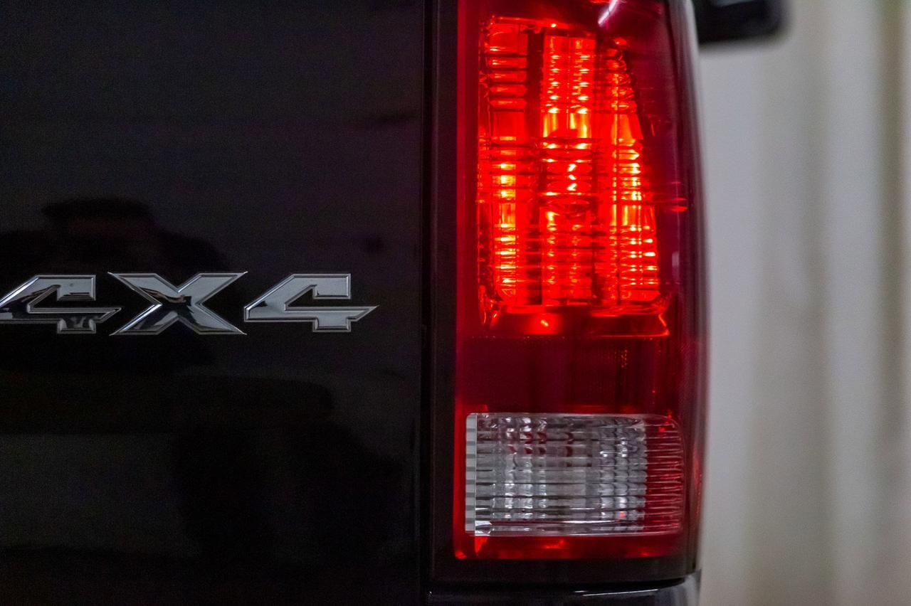 2017 Ram 2500 4x4 Crew Cab SLT LWB Nav Red Deer AB