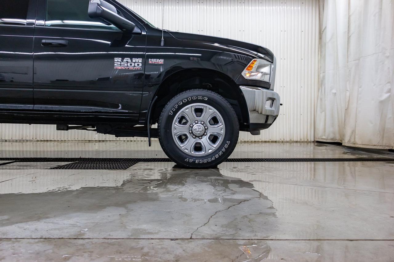 2017 Ram 2500 4x4 Crew Cab SLT LWB Nav Red Deer AB