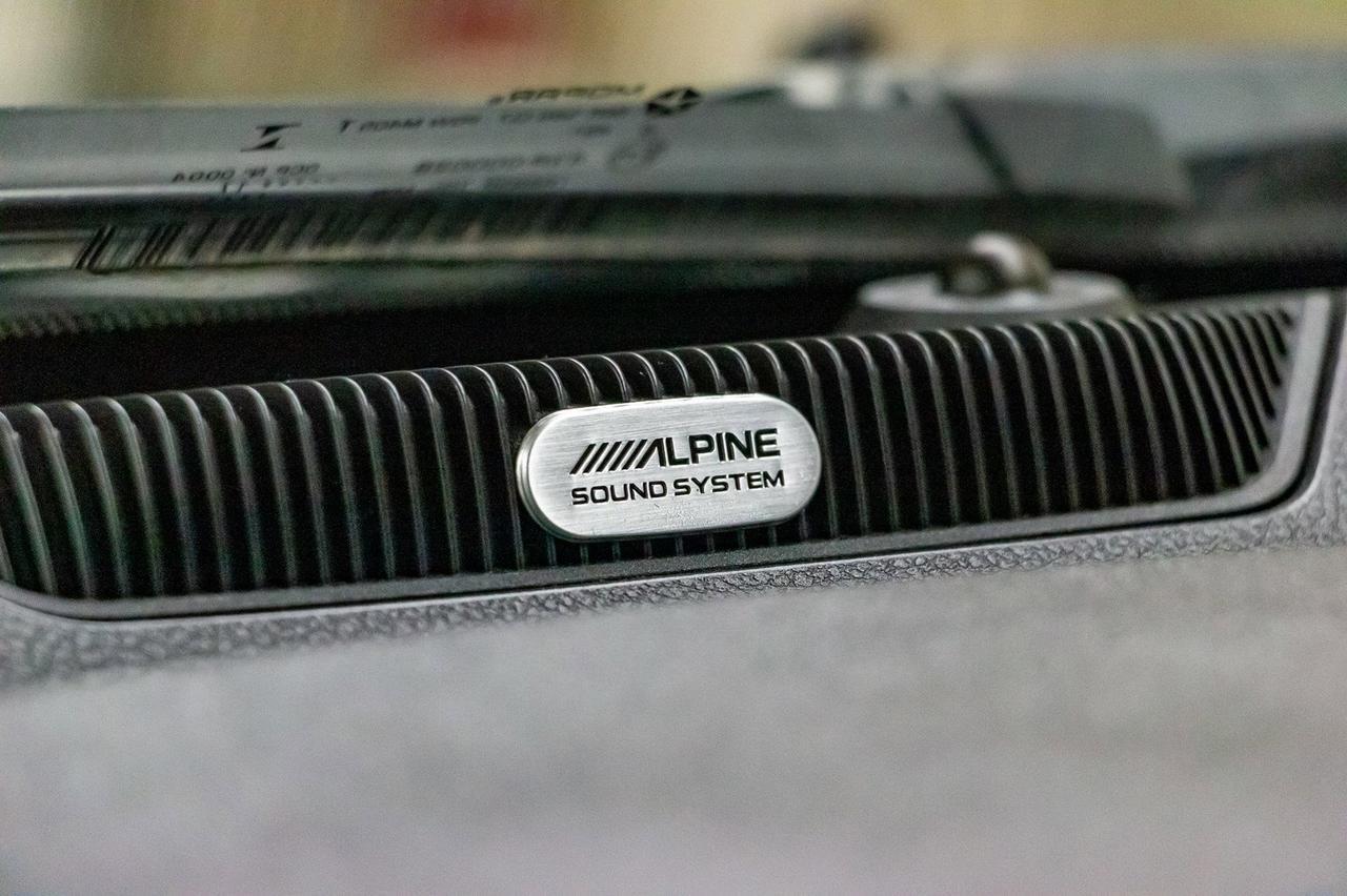 2017 Ram 2500 4x4 Crew Cab SLT LWB Nav Red Deer AB